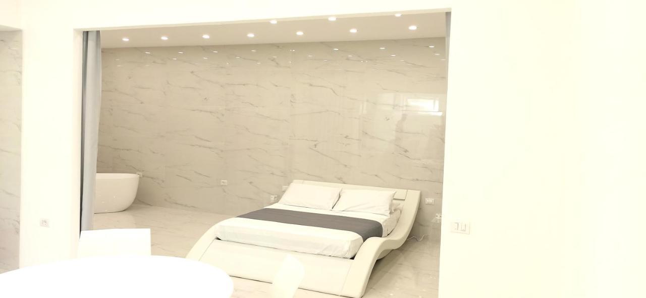 Elegant Basement Suite Orosei Zewnętrze zdjęcie