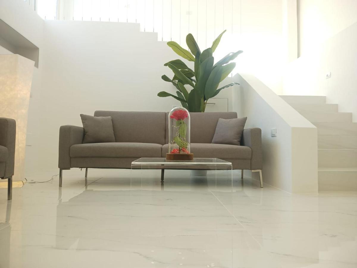 Elegant Basement Suite Orosei Zewnętrze zdjęcie