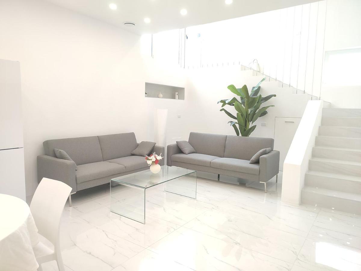 Elegant Basement Suite Orosei Zewnętrze zdjęcie